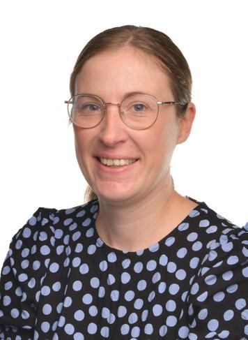 Photo of Jess Larkins